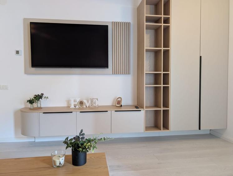 Apartament cu 2 camere decomandat în Aeroport