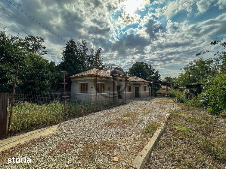 Casă cu 3 camere cu Teren 697 Mp în Puchenii Mari
