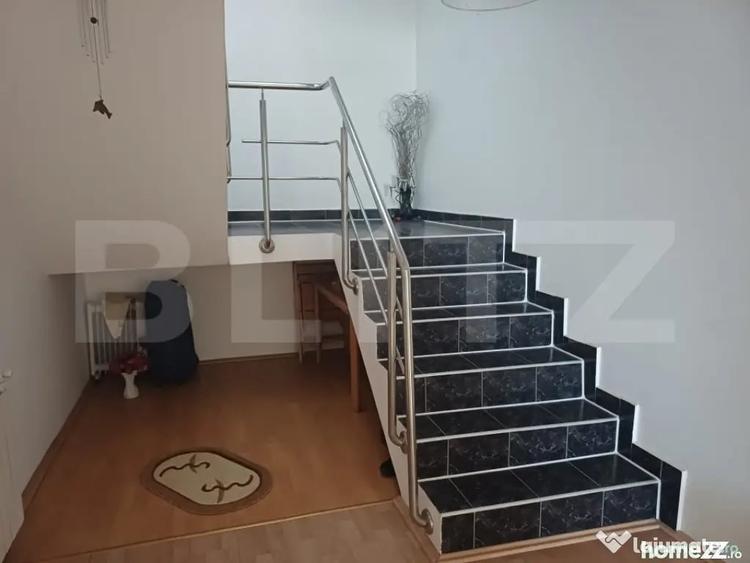 Casă cu 9 camere cu Teren 813 Mp în Burdujeni
