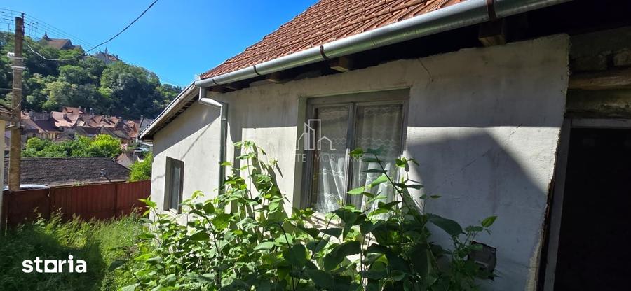 Casă cu 3 camere cu Teren 902 Mp în Central