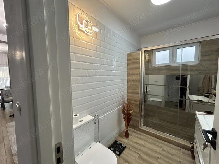 Casă cu 3 camere cu Teren 350 Mp în Central