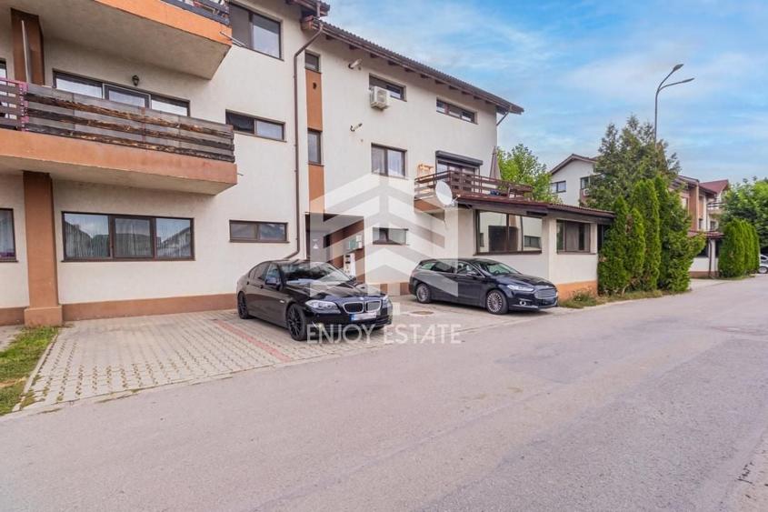 Apartament cu 4 camere decomandat, mobilat în Sânpetru