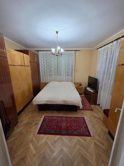 Casă cu 3 camere cu Teren 148 Mp în Central