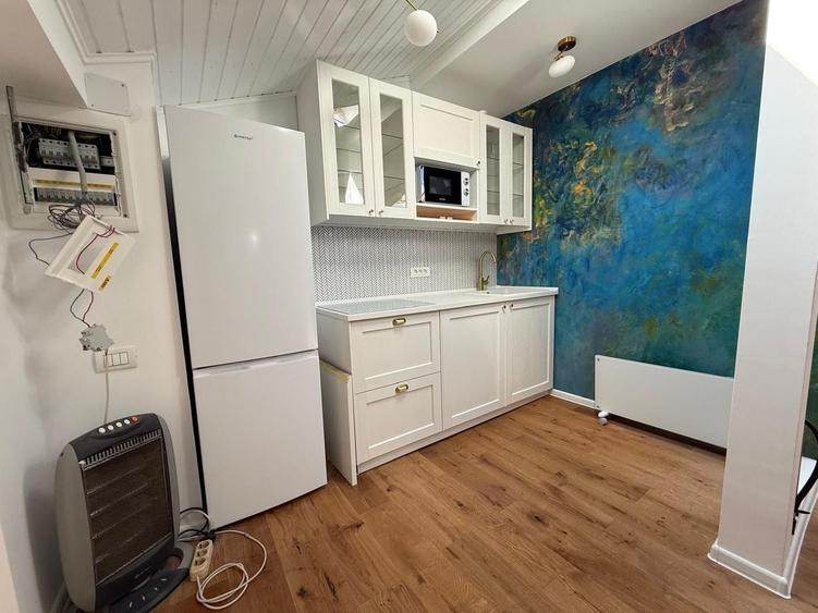 Apartament cu 4 camere în Cotroceni