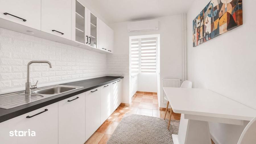 Apartament cu 3 camere în Decebal