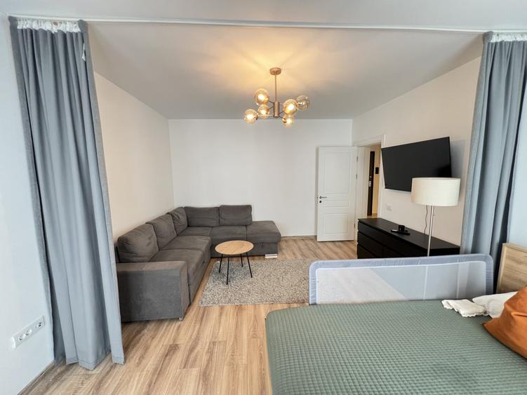 Apartament cu 2 camere decomandat, mobilat în Cristian