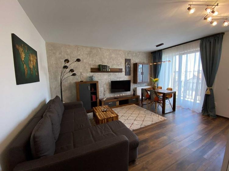 Apartament cu 2 camere decomandat în Turnișor