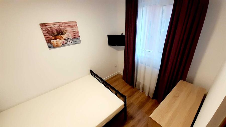 Apartament cu 2 camere nedecomandat în Central