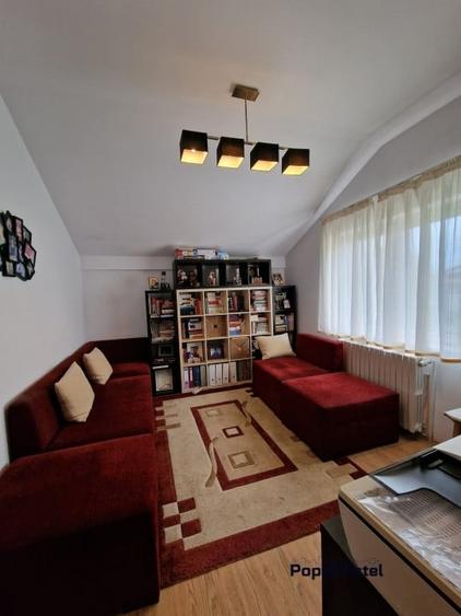 Pipera - Jolie Ville vila 4 camere S+P+M constructie 2005 teren 628 mp - 1