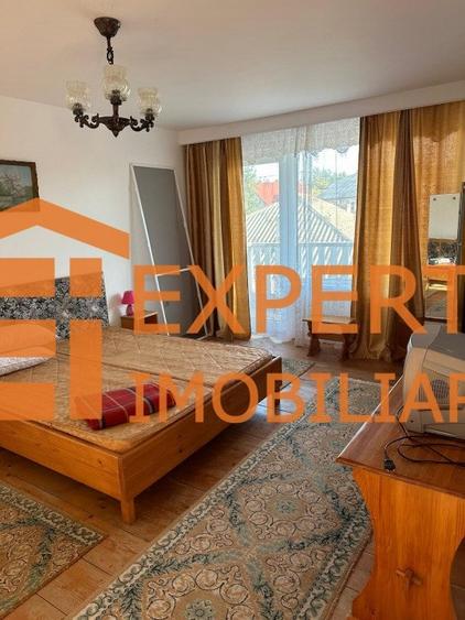 Casa compusa din 7 camere situata in zona EFORIE NORD - CENTRU - 15