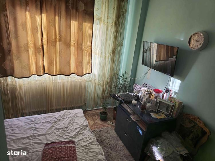 Vand apartament ultracentral. - 2