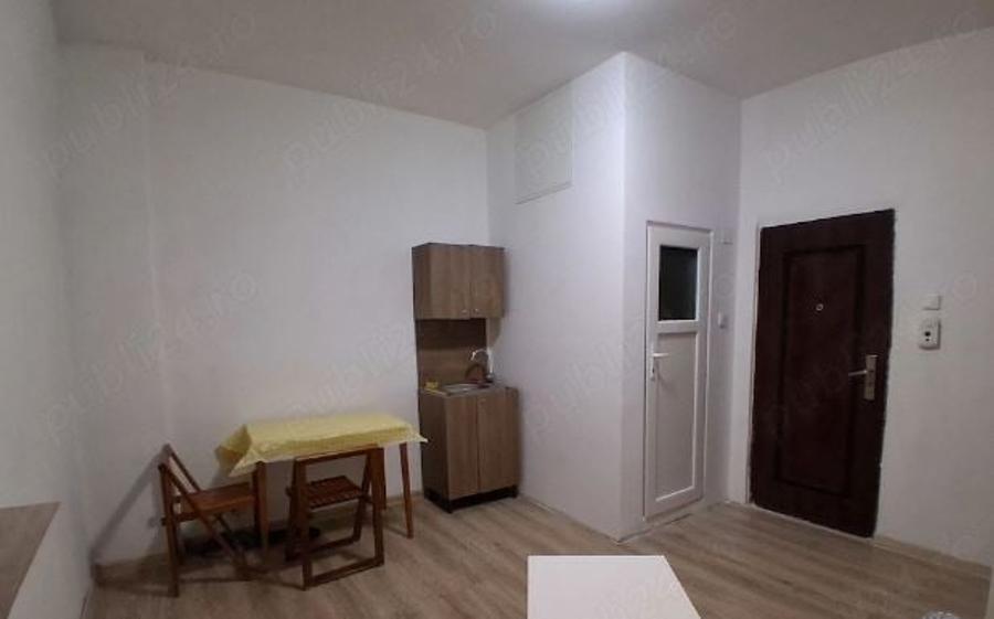 Garsoniera,B-dul Magheru,Romana Metrou,et.3/7,mobilata,utilata - 2