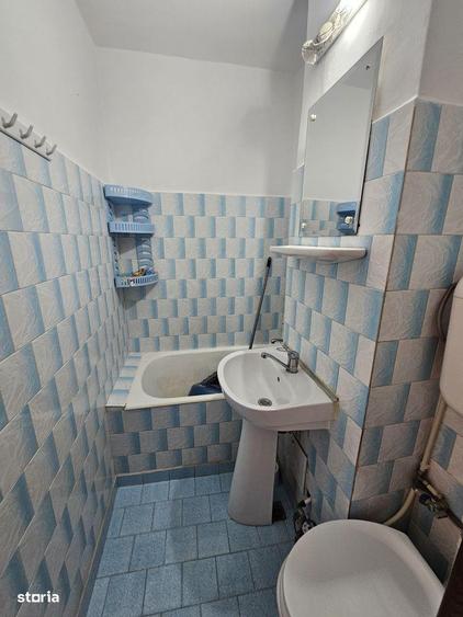 Apartament 2 camere etaj 3/4 ,Trivale complexul 2,suprafa?a 47 mp - 1