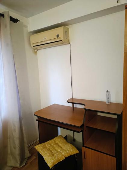 PROPRIETAR vand sau schimb camera camin cu ap 2 cam - 2