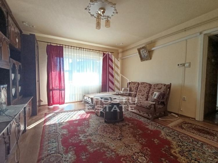 Apartament 3 camere, 2 balcoane, 2 bai, Bd.Dambovita. COMISION 0% - 4