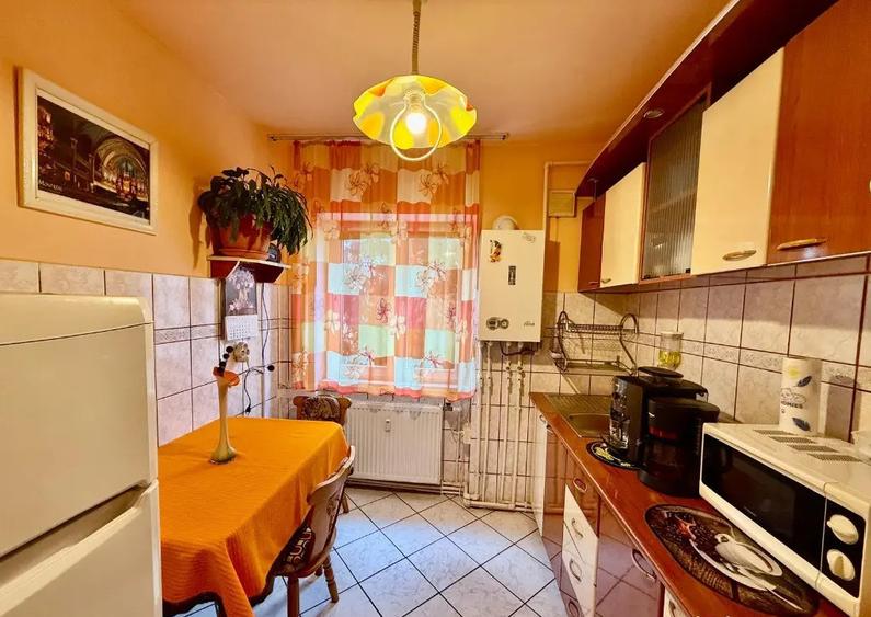 Apartament 2 camere etaj 2-bloc de caramida-Zona Zamfirescu - 16