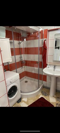 Inchiriez garsoniera la curte - 3