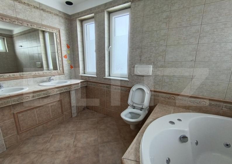 Casa Ultracentral cu 5 camere in suprafa?a de 300 mp ?i - 11