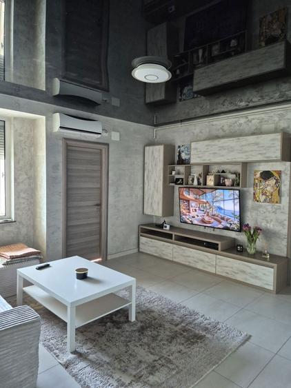 Proprietar/Bloc Nou/Intrare Mamaia/Mobilat - 1