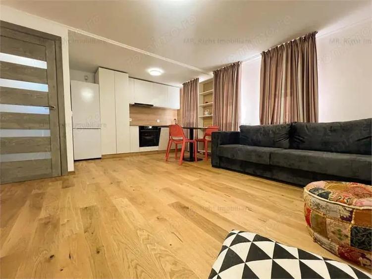 Casa cocheta 2 camere si curte superba Harman - 2