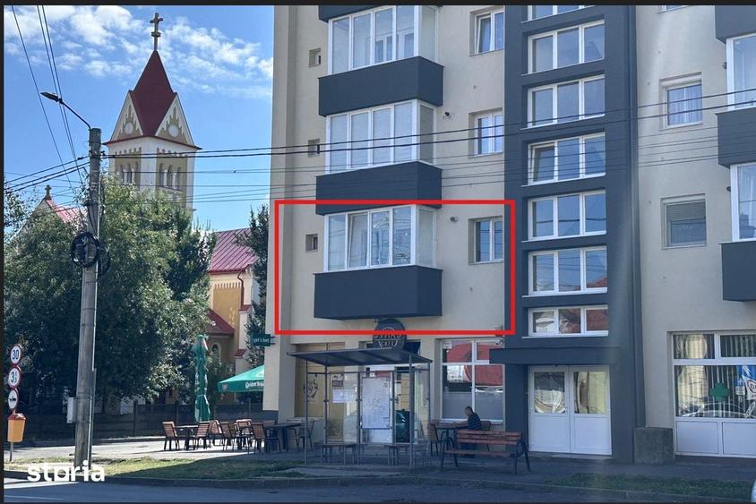 Apartament cu 2 camere decomandat în Soarelui