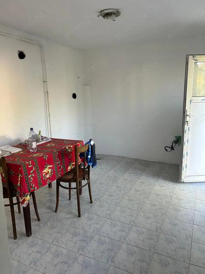 De vanzare casa cu teren generos in sat Pe?ti?u Mare - 1