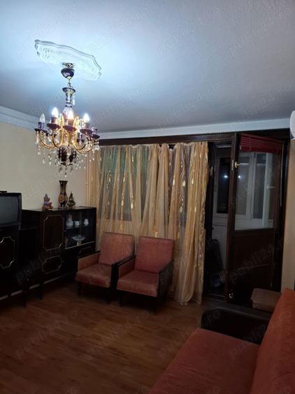 Apartament 2 camere decomandat -zona Favorit - 2