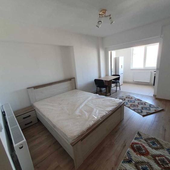 Inchiriez Garsoniera Craiova - 1