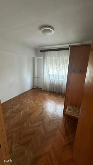 Bd. Ion Mihalache, Apartament 3 camere decomandat - 70 mp - etaj 2/4 - 14