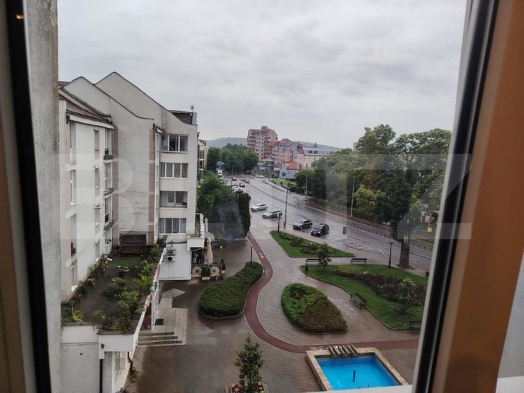 Apartament de vanzare, cu 2 camere, 60 mp, zona 1 Decembrie - 5