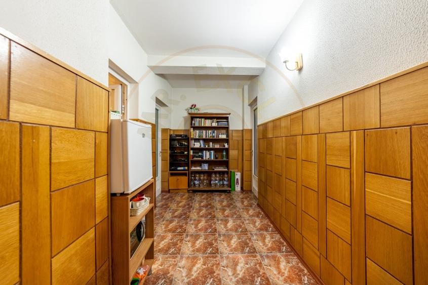 Casa cu destinatie versatila: clinica medicala, after - school, camin seniori - 10