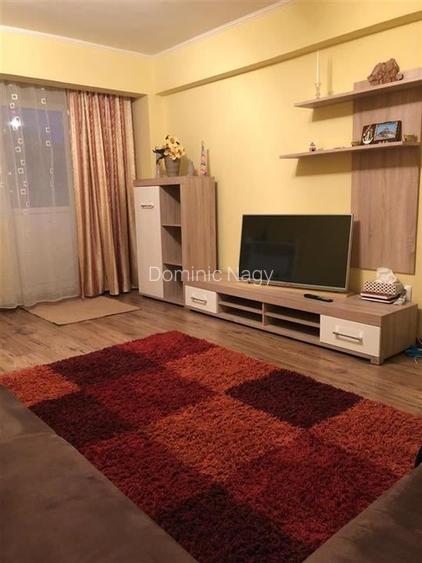 Apartament cu 4 camere decomandat în Dacia Apartament cu 4 camere decomandat în Dacia