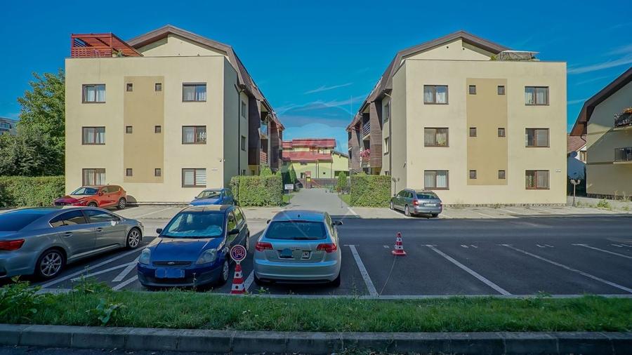 Apartament spatios, terasa proprie, Tractorul, Brasov - 32