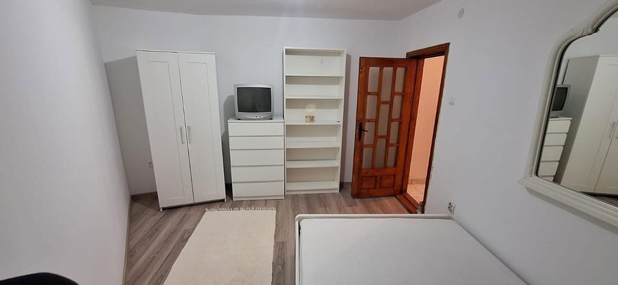 Inchiriez Apartament 2 camere Focsani centru - 2