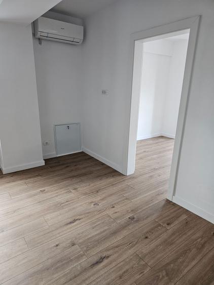 Garsoniera 36 M2 Et.1 Grand Arena Berceni - 8