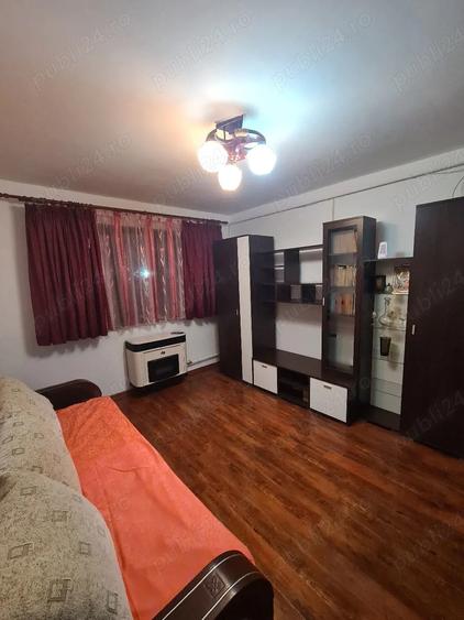 Camera de camin transformata in garsoniera. - 2