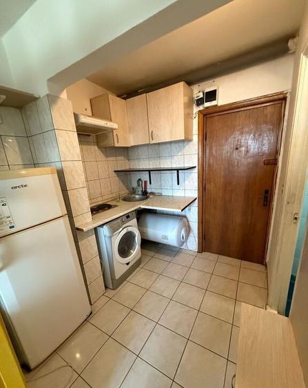 Garsoniera | zona FAR - 4