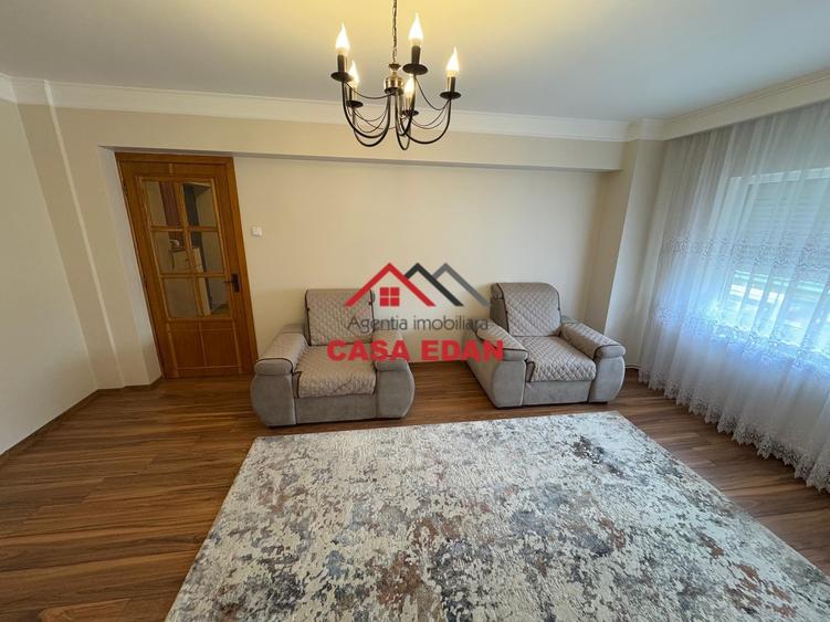 Ap 2 cam in Campina, ultracentral--99.900e - 3