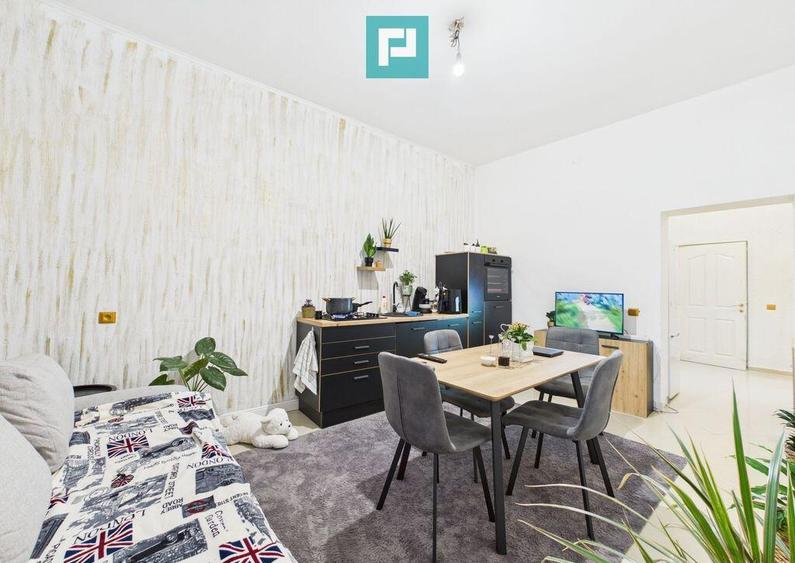 Casa cu 6 camere in Parneava - 12