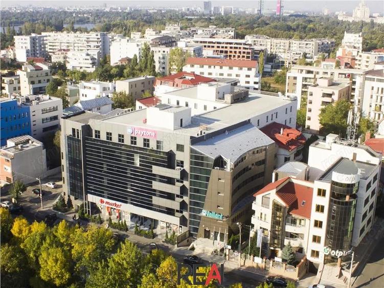 Cladire de birouri de vanzare - 8