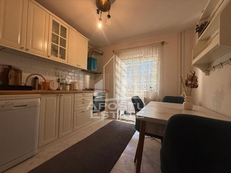 Apartament 2 camere , clima , centrala proprie, zona Soarelui - 1