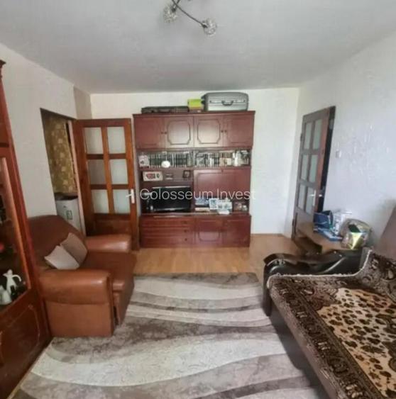 Apartament 2 camere, semidecomandat - zona Noua Apartament 2 camere, semidecomandat - zona Noua