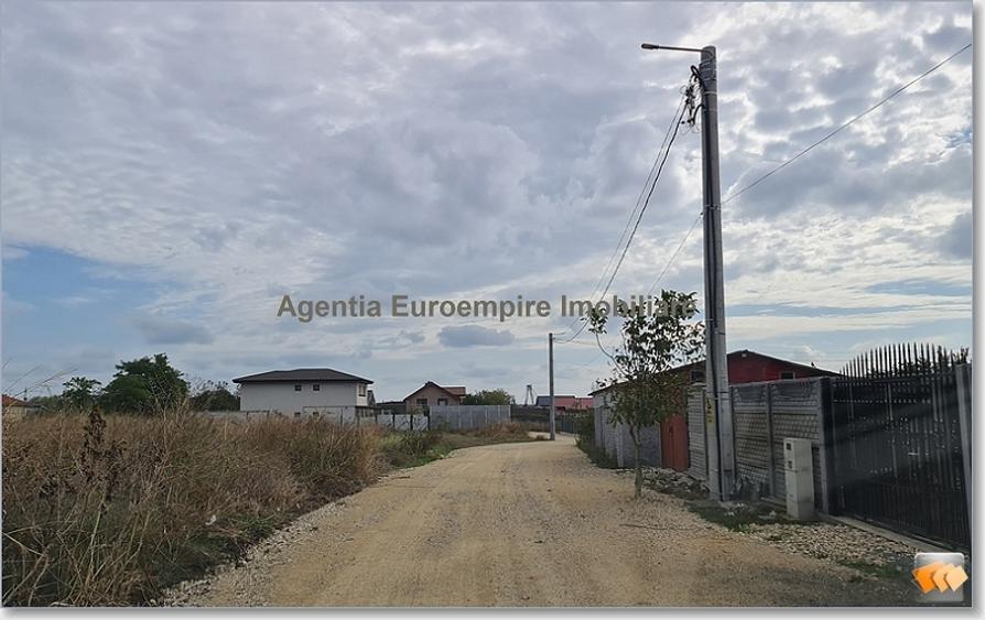 Teren de vanzare in Lazu - 5