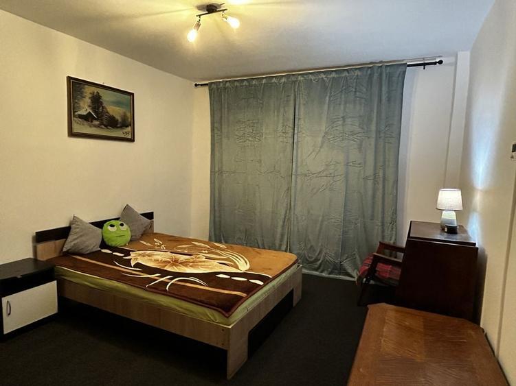 Inchiriez garsoniera Brasov - 6