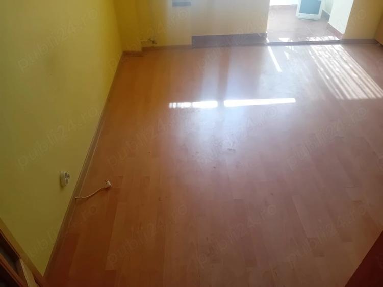 Garsonieră decomandată în Mărăței