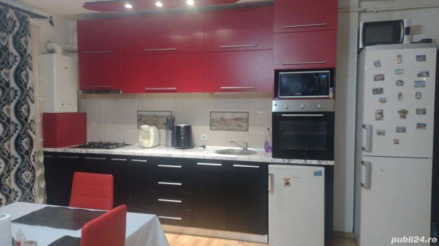Vand apartament 3 camere mobilat cu parcare - 4