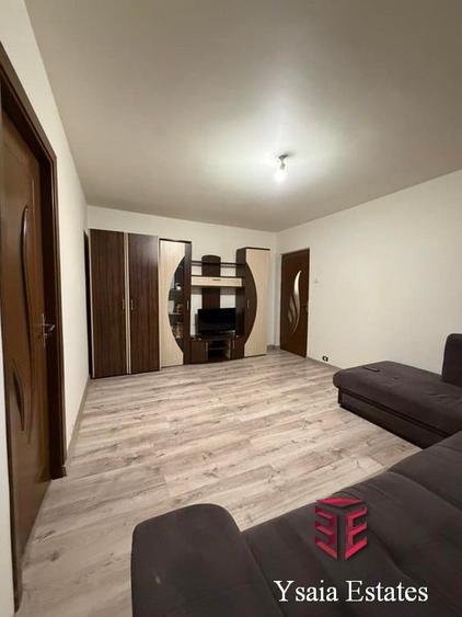 EXCLUSIVITATE -2 SEMIDECOMANDATE LA VANZARE - ZONA DORALY - - 2