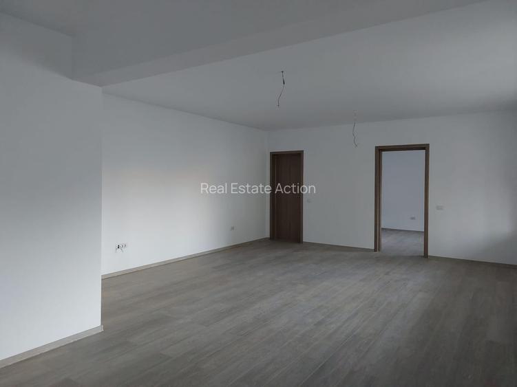 Imobil nou 2024  Piata Alba Iulia, PRIMUL CHIRIAS, ULTIMUL SPATIU DISONIBIL