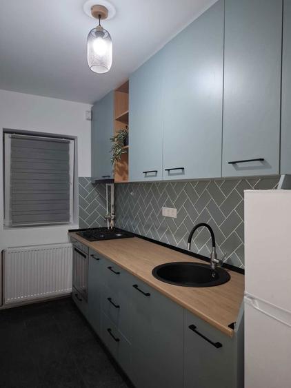 Bd. REPUBLICII Ploiesti-Inchiriez Apartament-Complet Mobilat si Utilat - 4