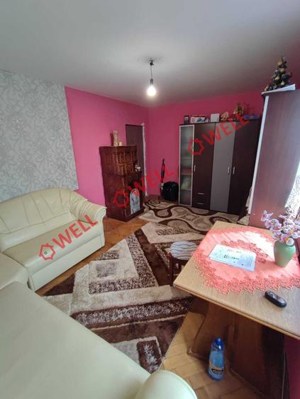 De vânzare apartament cu trei camere în Cătălina! - 4